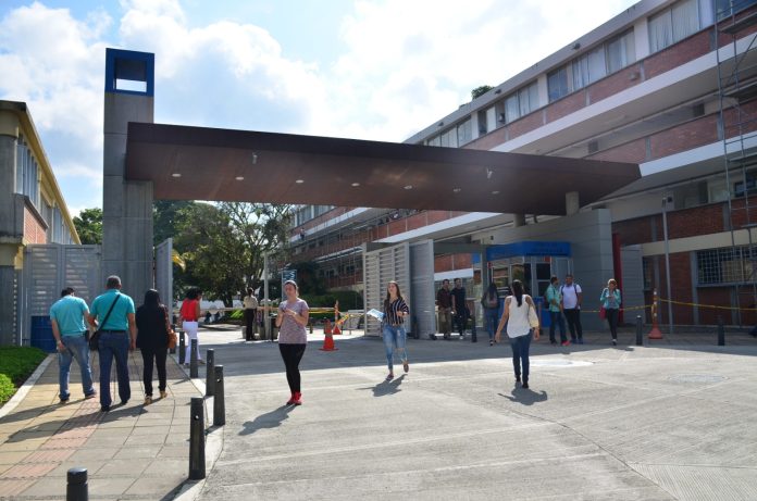 Universidades públicas no son autosostenibles