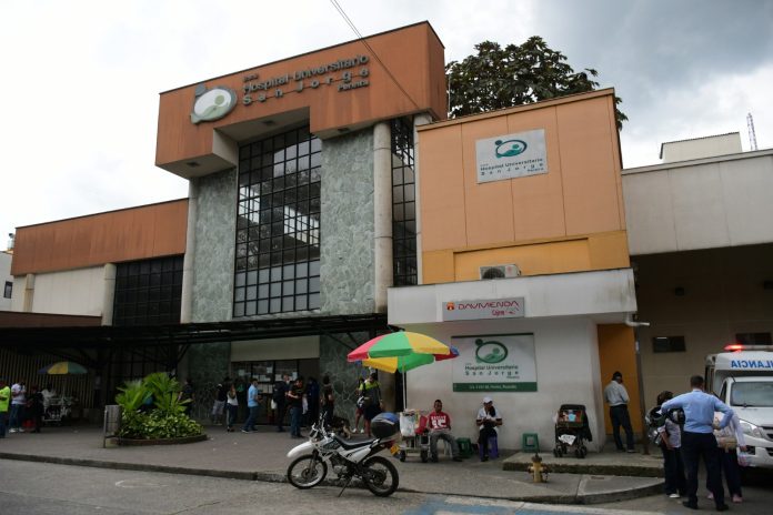 La crisis financiera del San Jorge: “La Nueva EPS nos dejó morir”