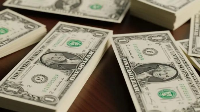 Precio del dólar hoy en Colombia: TRM cae con fuerza y se acerca a los $3.600