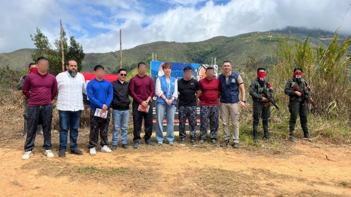 Liberados cinco policías que habían sido secuestrados por el ELN en Norte de Santander