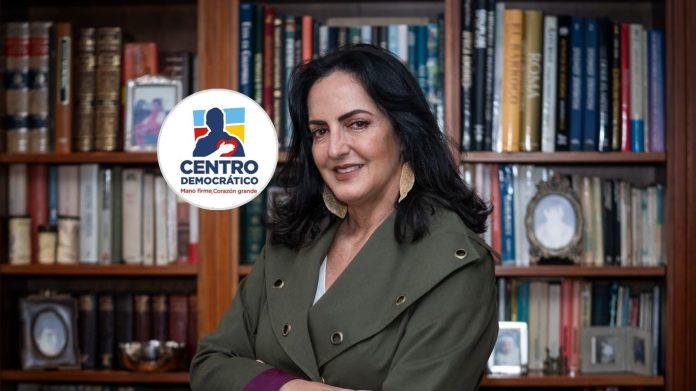 María Fernanda Cabal renuncia al Centro Democrático