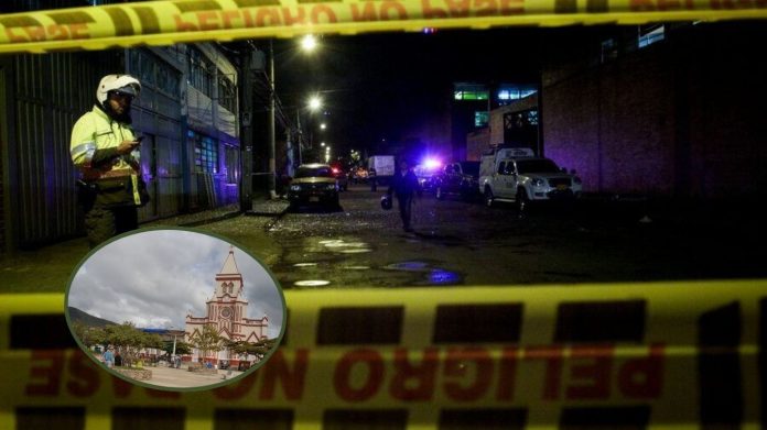 Tiroteo en Urrao dejó dos muertos y ocho heridos tras enfrentamiento con la Policía