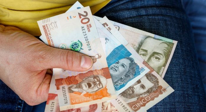 Aliste el bolsillo: lo que sube en 2026 con el aumento del salario mínimo en Colombia