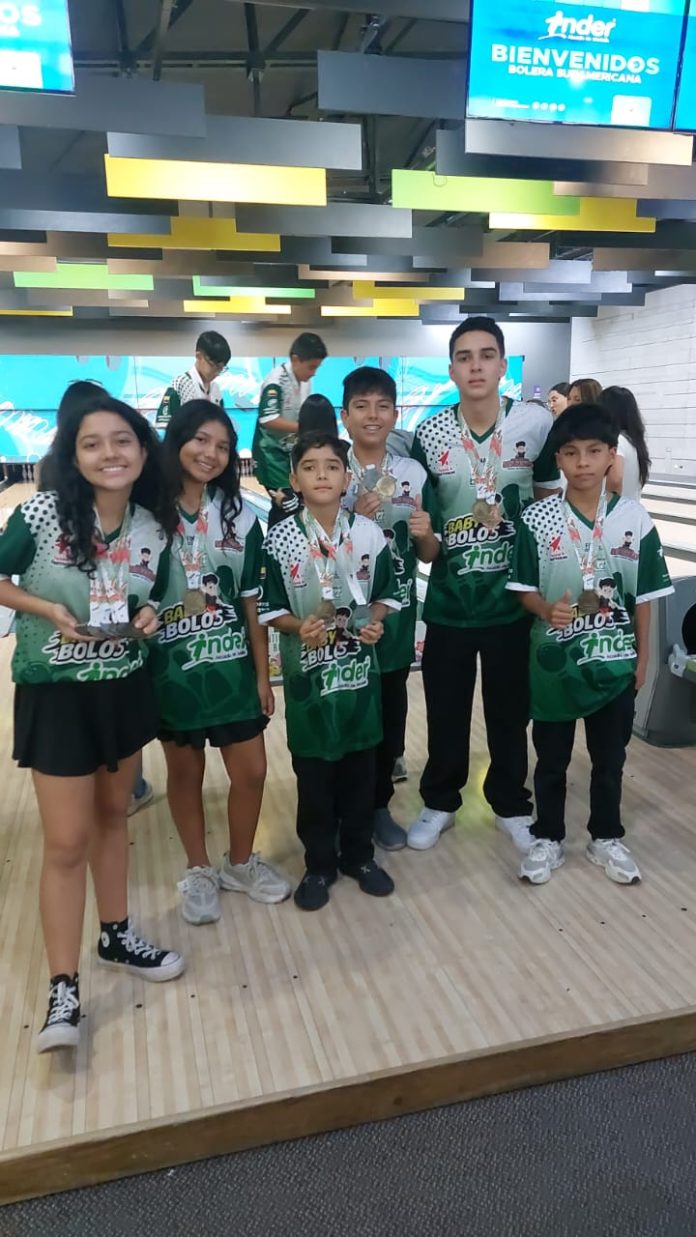 Cinco medallas para bolos en el Festival de Festivales