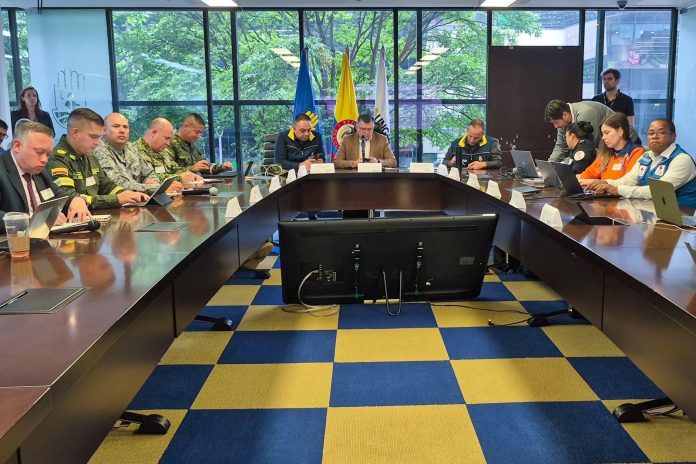 Colombia conforma equipo élite para apoyar a Chile en la extinción de incendios forestales