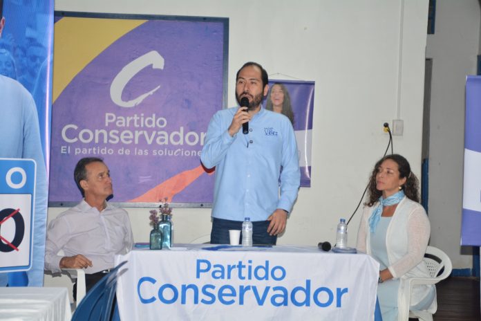 Atenea Castro y Juan Camilo Vélez presentaron los ejes de sus campañas al Congreso por el Partido Conservador en Risaralda