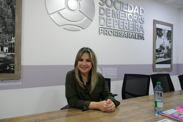 “Seguridad, salud y oportunidades”, propuestas de Vicky Dávila