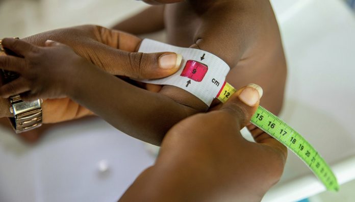 Bajaron las muertes de menores de 5 años de edad