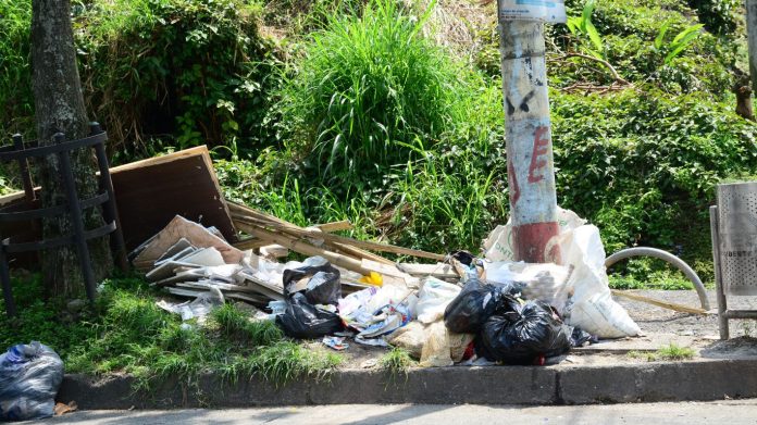 Fallas en flota de Atesa retrasan recolección de residuos en Pereira