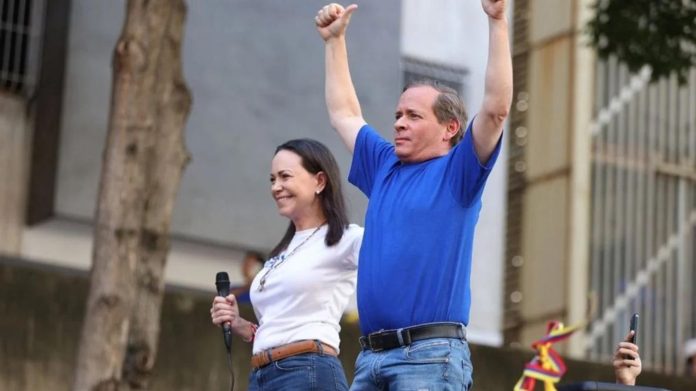 Juan Pablo Guanipa recupera su libertad en Venezuela tras meses de detención política