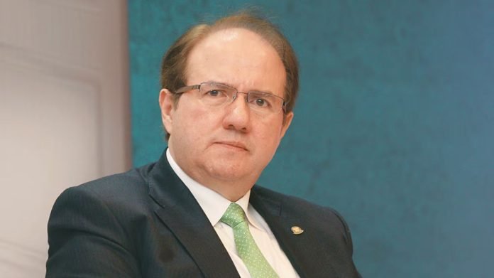 Condenan a 10 años de prisión a José Leónidas Bustos por el escándalo del ‘cartel de la toga’