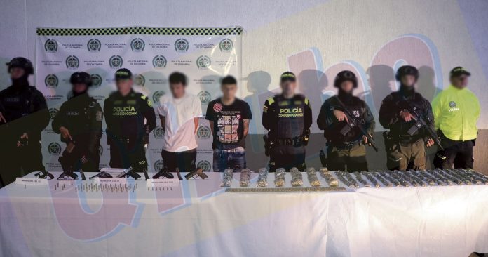 Enfrentados por un operativo