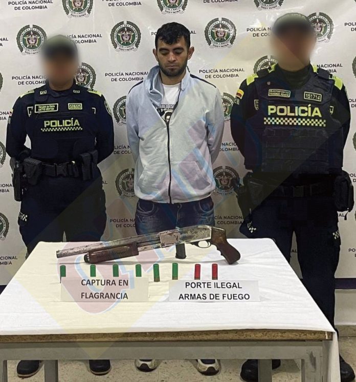 Cayó armado otra vez y el juez no se la perdonó
