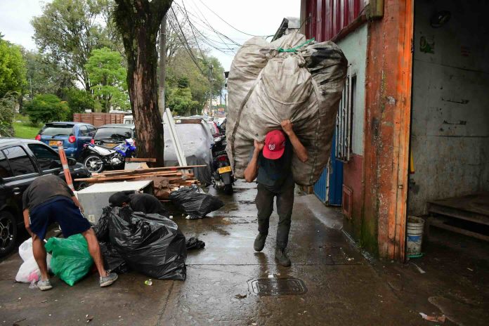 Colombia conmemora el Día del Reciclador